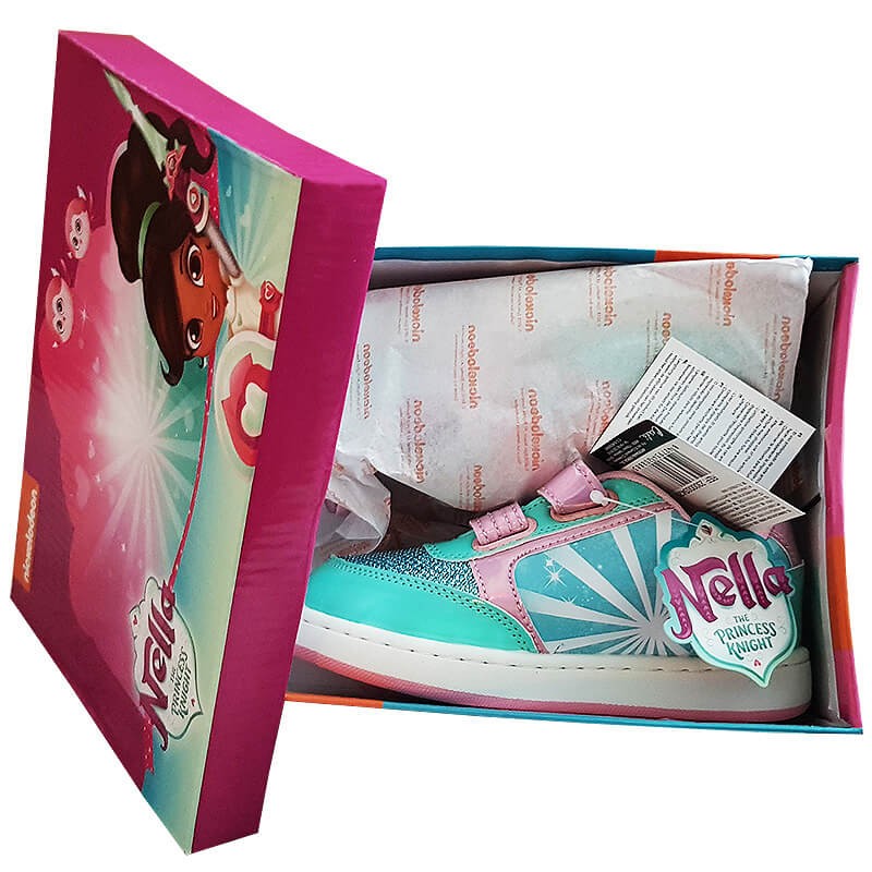 Nella The Princess shoes in the gift box.Official Nickelodeon product
